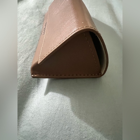 Burberry London England Eyeglasses Case - Picture 4 of 9